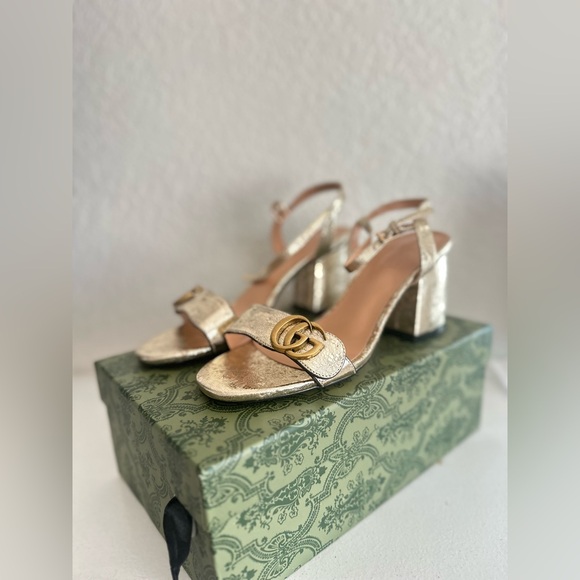 GUCCI Gold Women's Sandals - Picture 1 of 4
